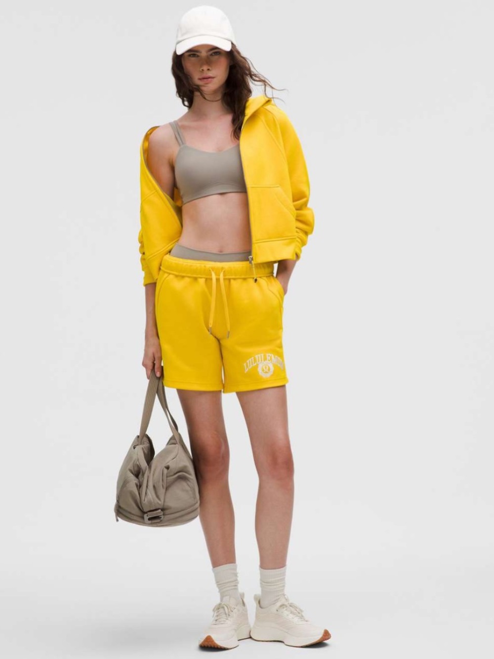 Lululemon Scuba Oversize MR Short 7” Graphic - BNWT!
